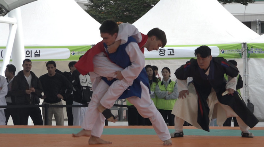 무예 택견 인사와 예절 동작의 의미 완전 정리: 전통무예 철학 이해하기