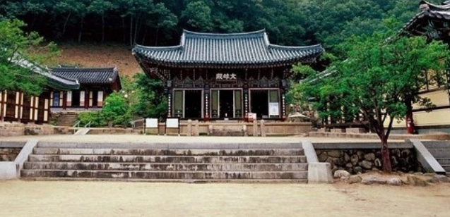 봄에가기좋은사찰