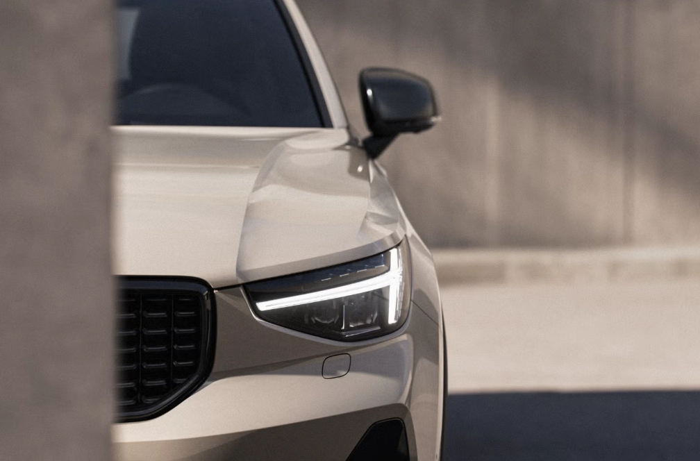 볼보 XC40 외부 사진