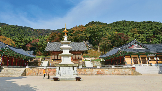 수덕사 대웅전