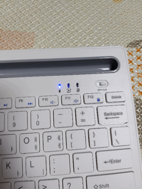 블루투스 키보드 NPAD PRO 페어링 준비모드