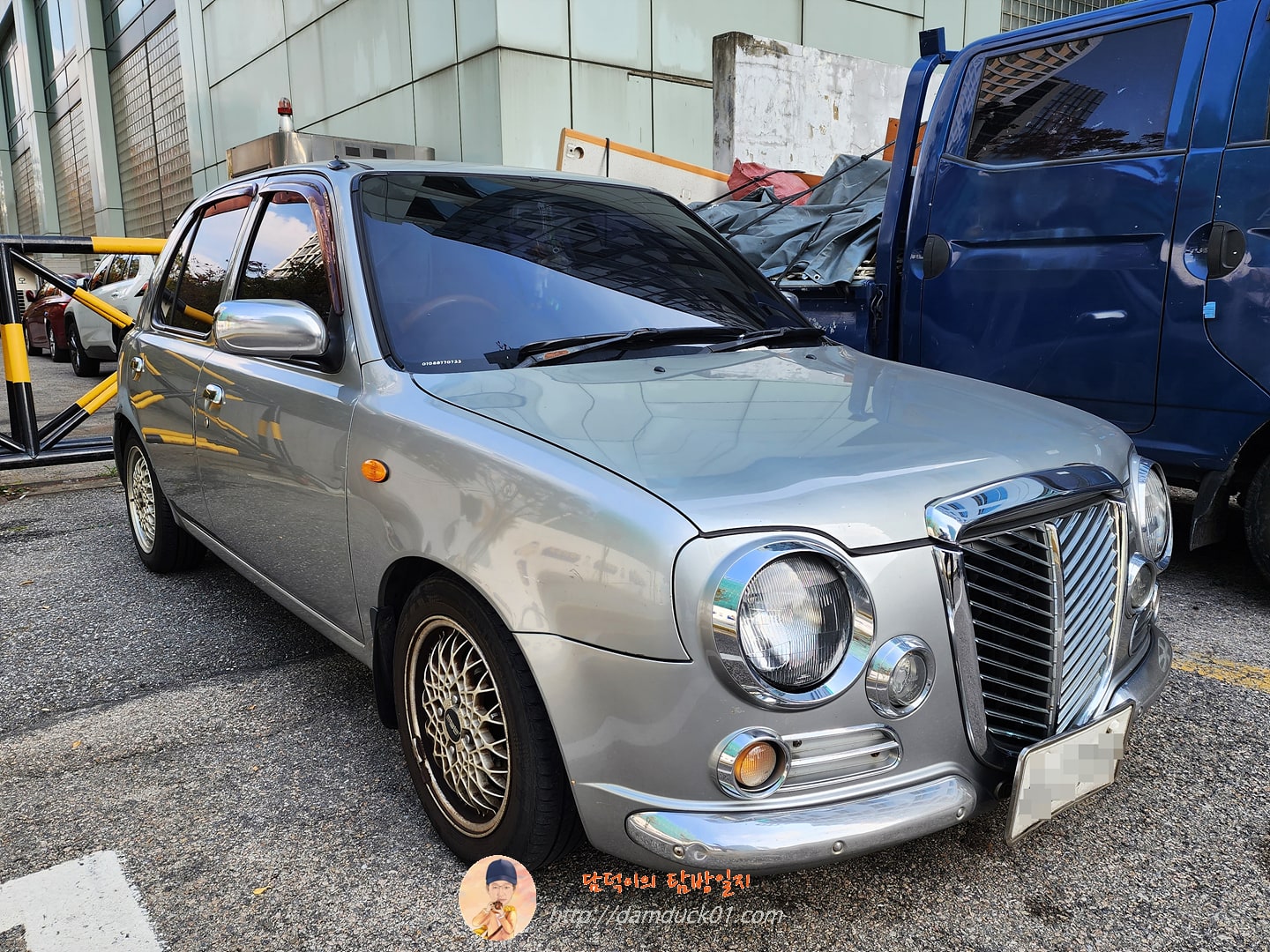 닛산 마치 볼레로