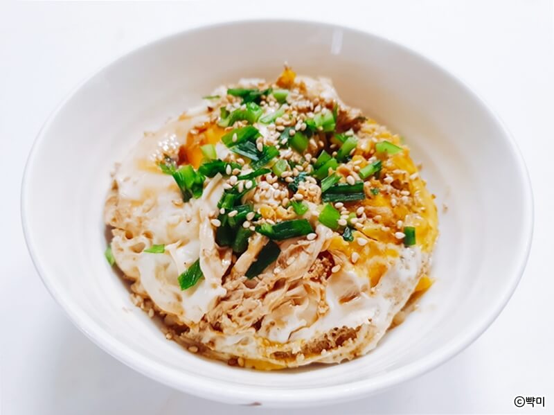 초간단-아침메뉴-간장계란밥-전자레인지요리
