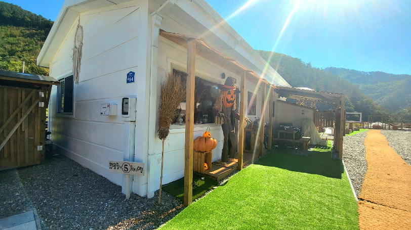 경기-가평-일루글램핑스파-캠핑장-사진-입니다.