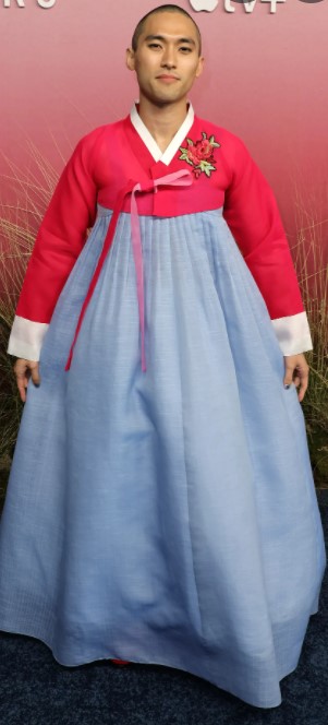 진하-여자-한복