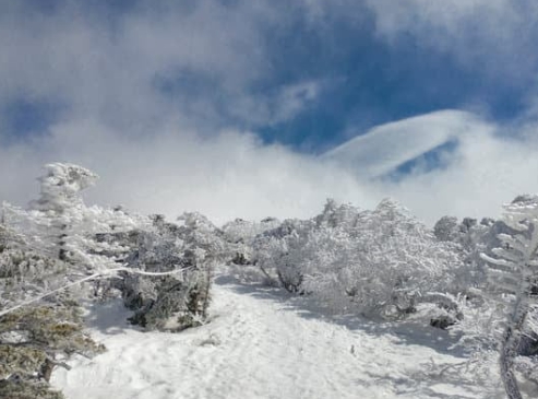 1월 산행지 추천: 눈산행지 좋은곳 겨울의 매력을 느낄 수 있는 산