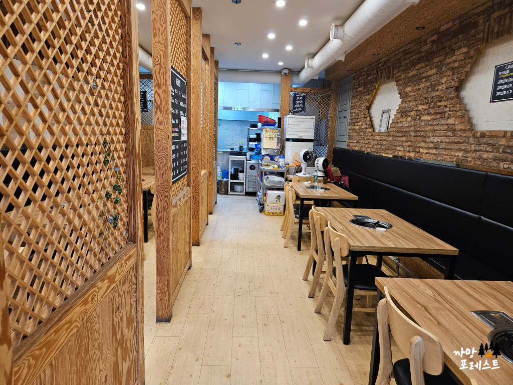 봉담 황소곱창 내부