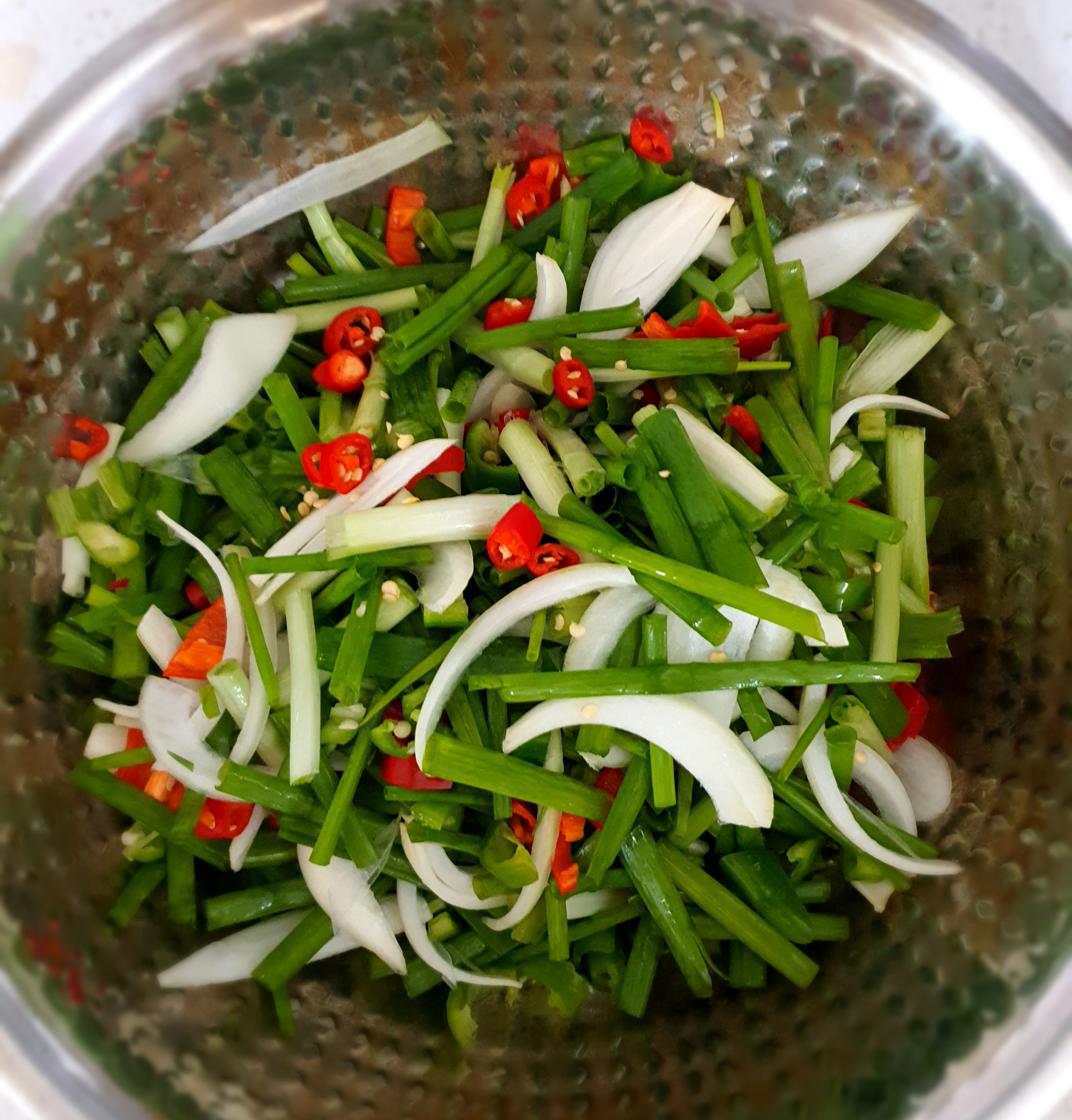 큰-볼에-재료를-담아요.