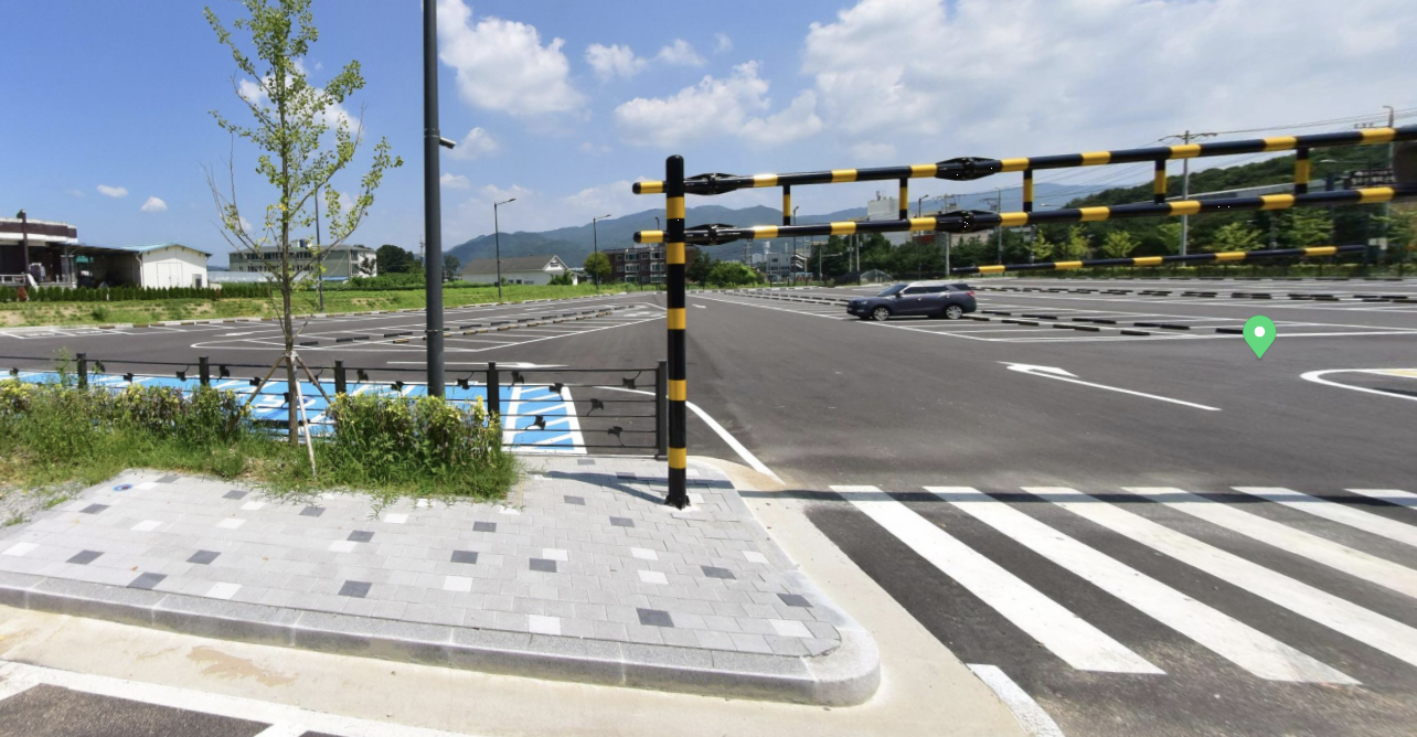 원주 반계리 은행나무 주차장 이미지