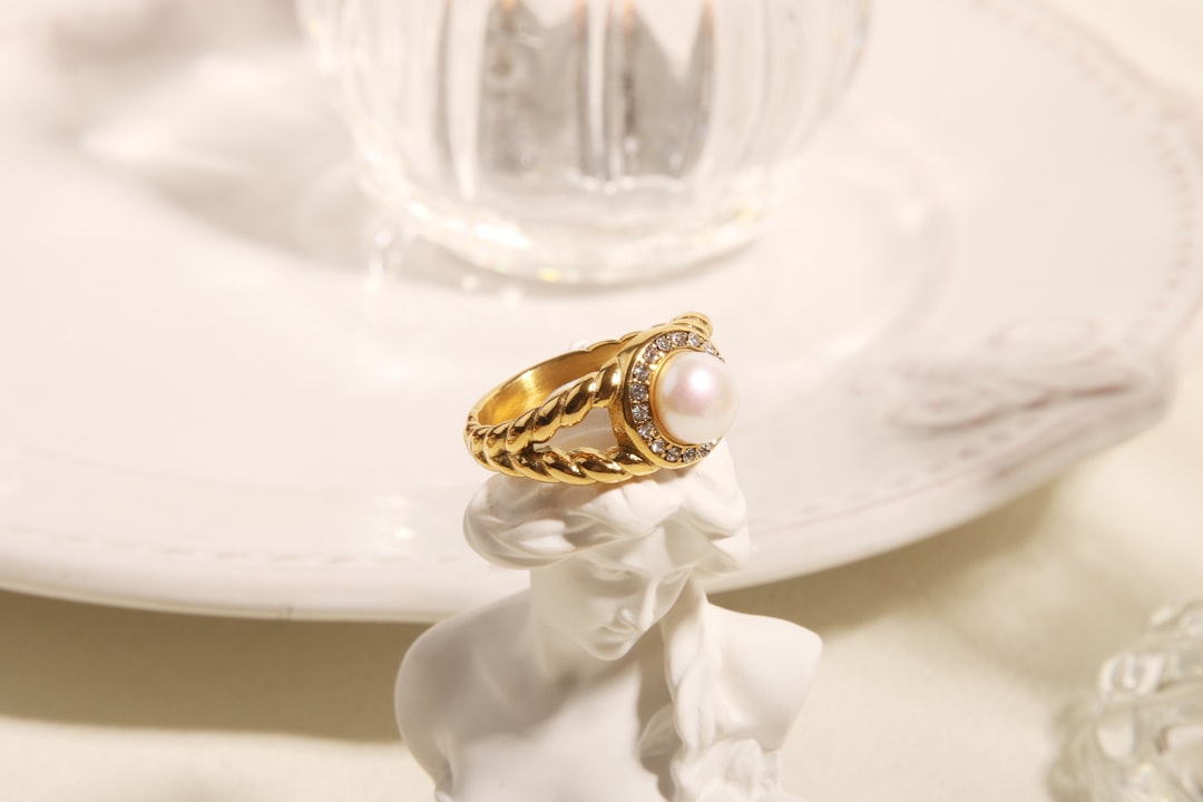 Brooch