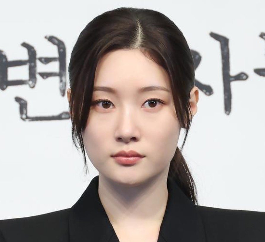 정채연 드라마 에스콰이어