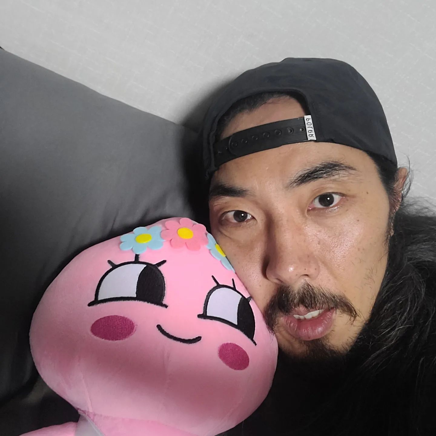 VJ찰스 동상이몽