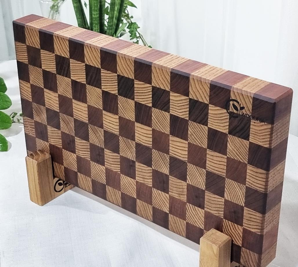 엔드그레인 공법으로 만든 오늘N 도마