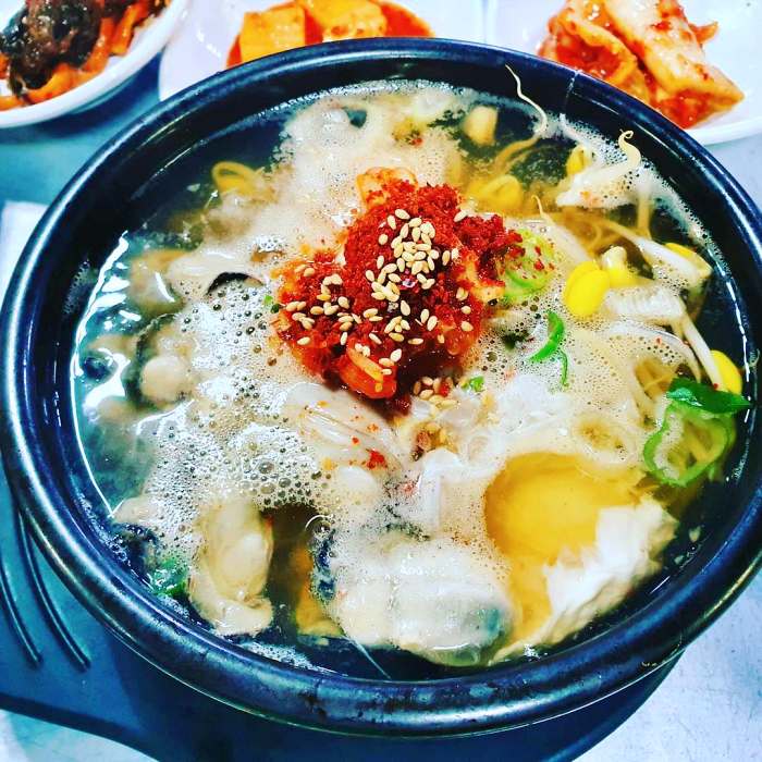 생방송투데이 강남 신사 서울 최고의 콩나물국밥 맛집