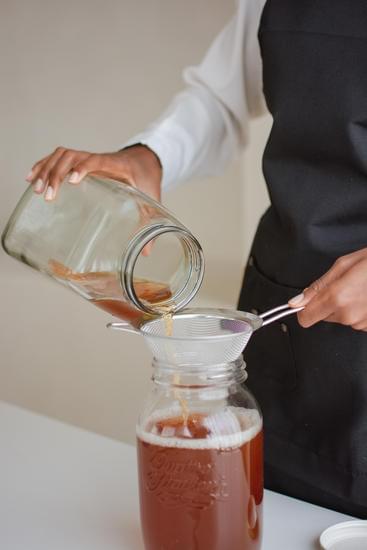 집에서 콤부차 만드는 방법