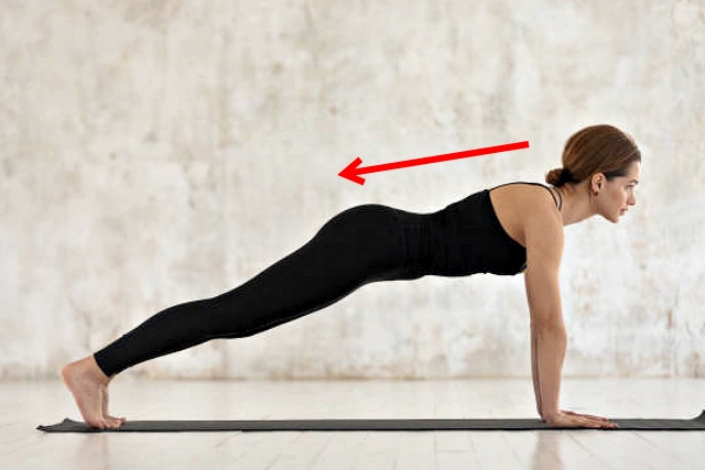 뱃살빼는 요가 자세 쉬운 코어운동 코어근육 강화운동 플랭크 자세, 다이어트 팁줌 매일꿀정보