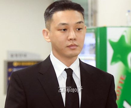 유아인사진