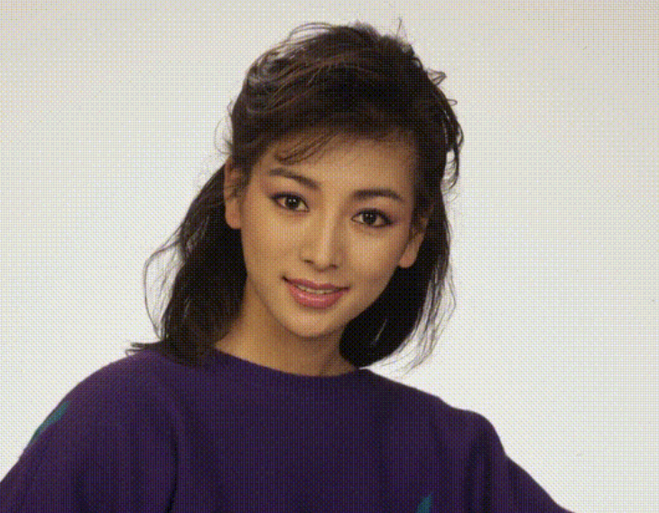 배우 황신혜