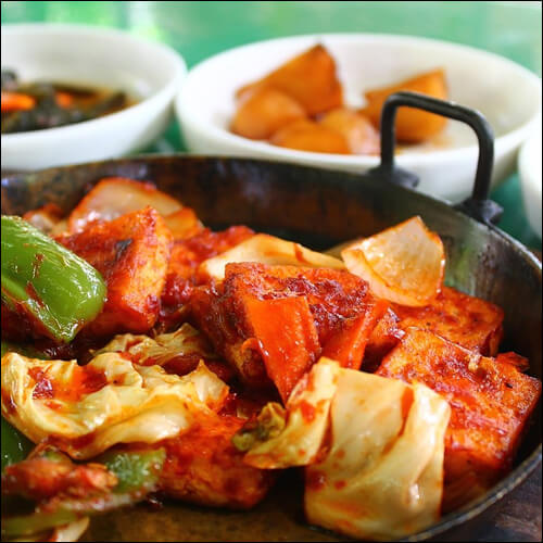 닭갈비와 반찬