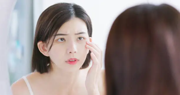 눈가 주름 없애는 법