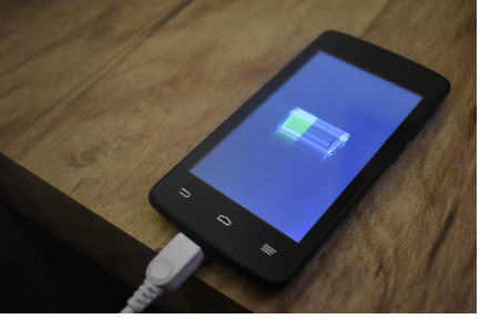 스마트폰 배터리 오래 쓰는 법: 실생활에서 실천할 수 있는 최적화 방법