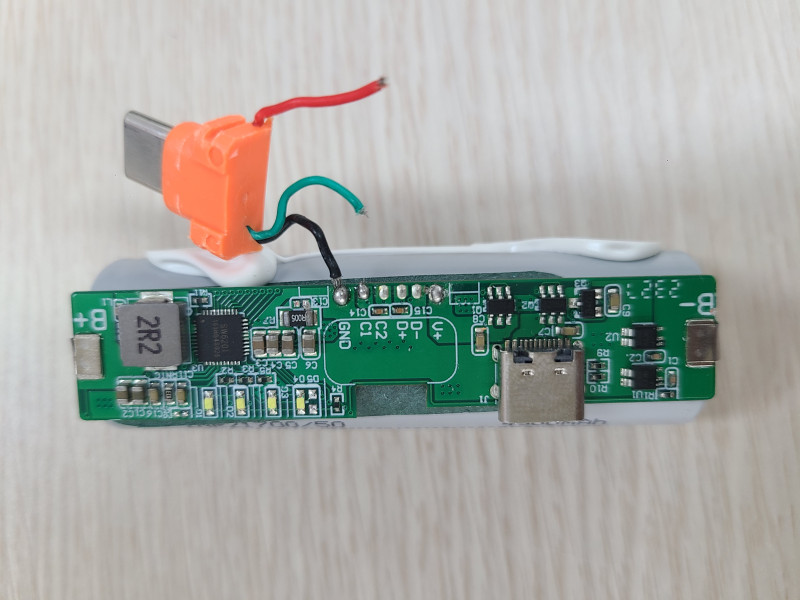 핸드폰 도킹형 보조 배터리 수리