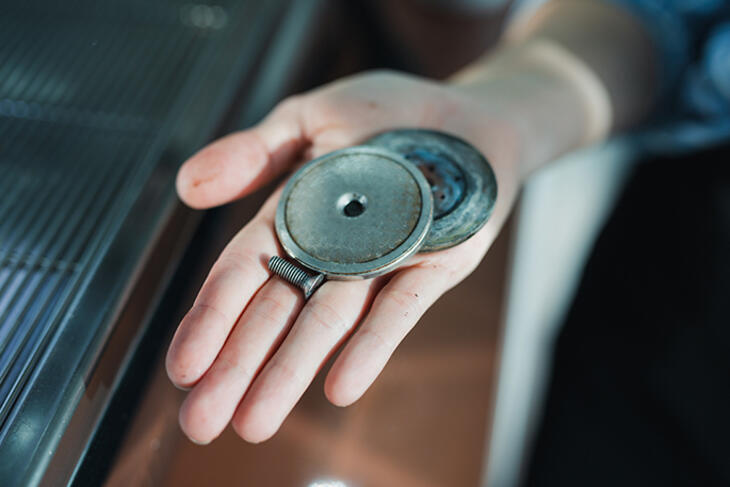 에스프레소 머신을 청소하는 방법?