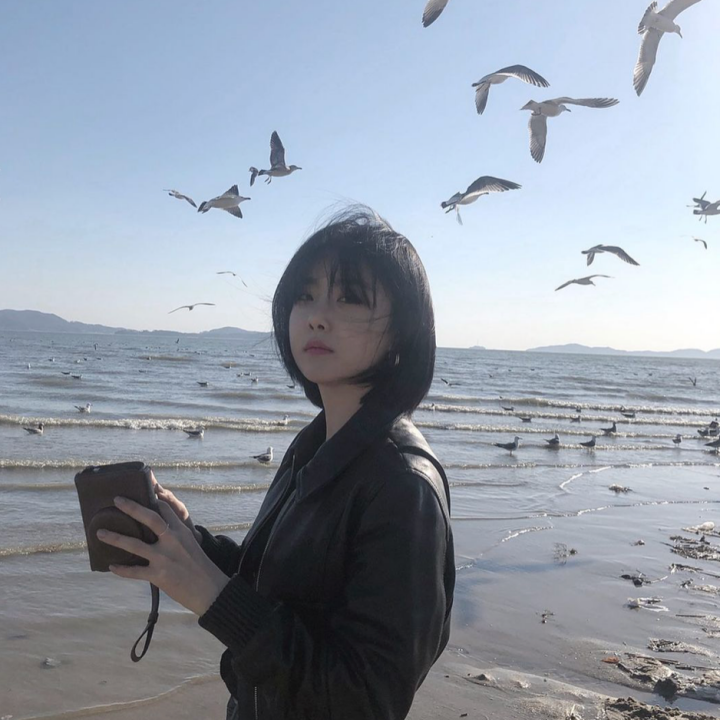 단발좌-브레이브걸스-유나