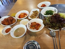 제육볶음무제한8000원