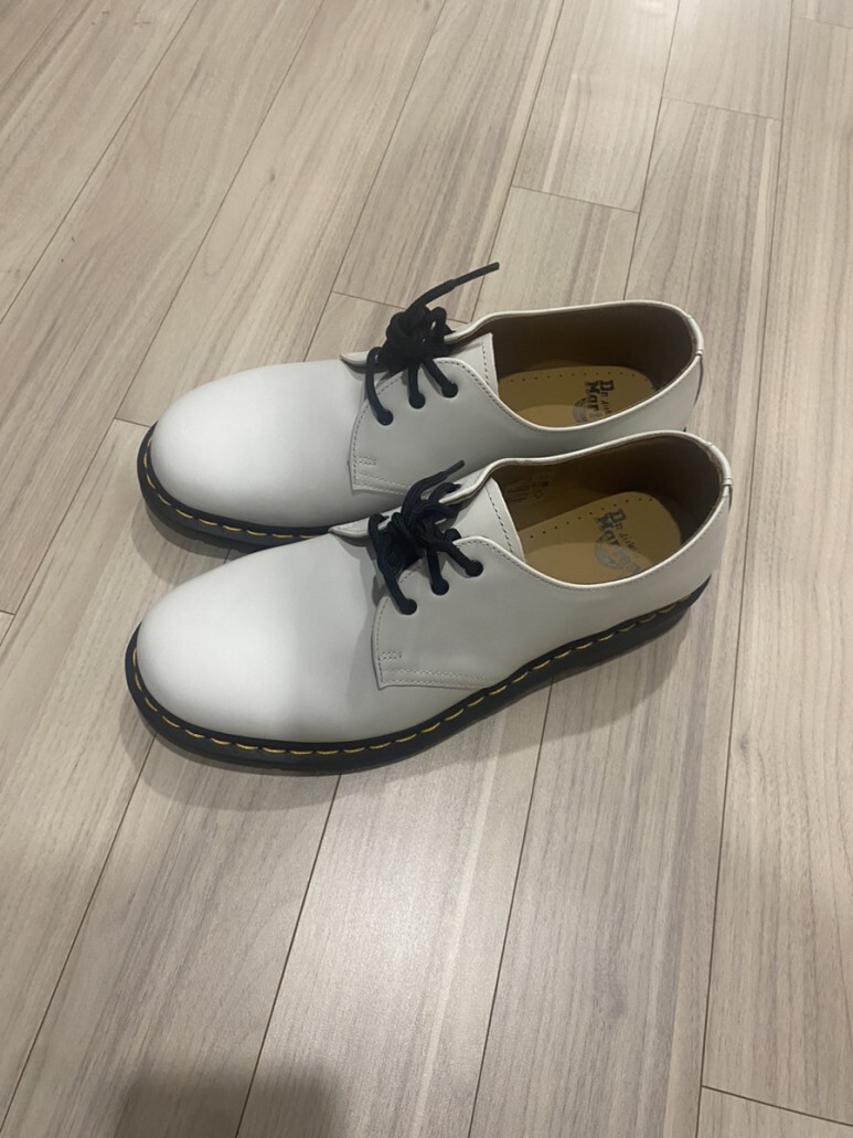 닥터마틴 1461 3홀 스무스 화이트 / 26226100 1461 WHITE SMOOTH