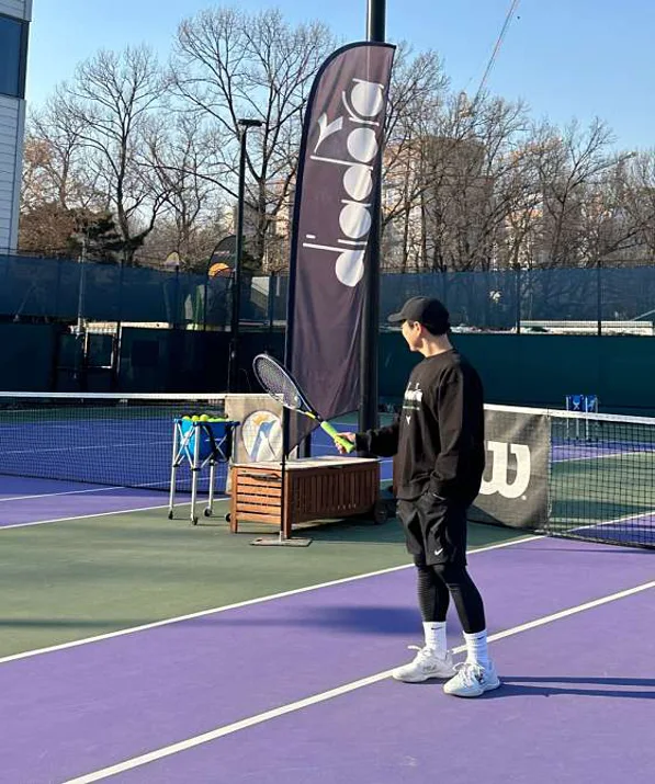 엘 테니스연구소