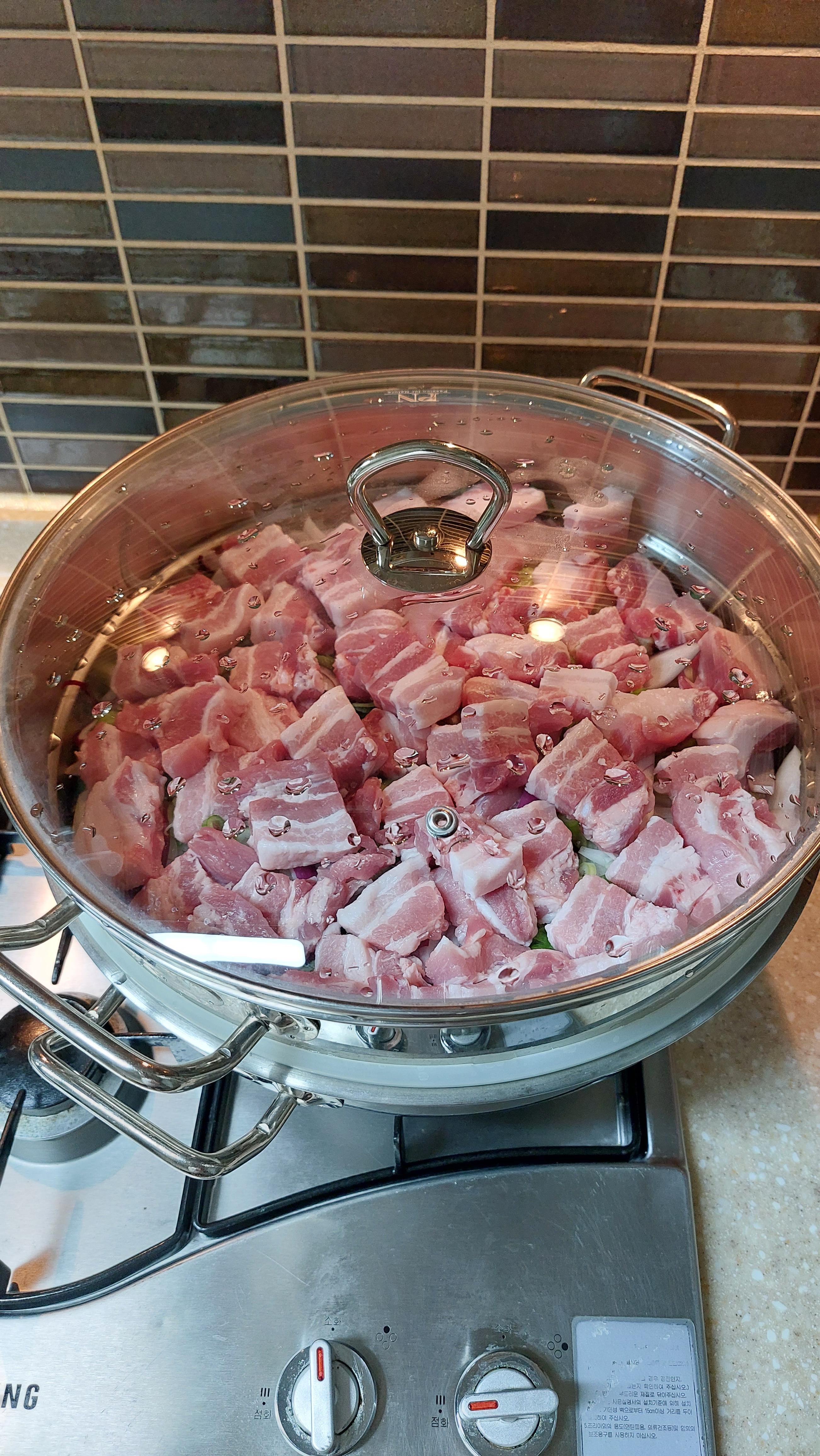 초간단 수육 만들기! 불올리기전