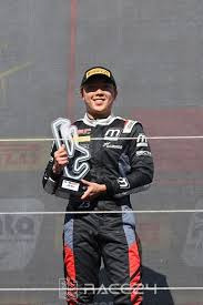 신우현 선수 부모 가족