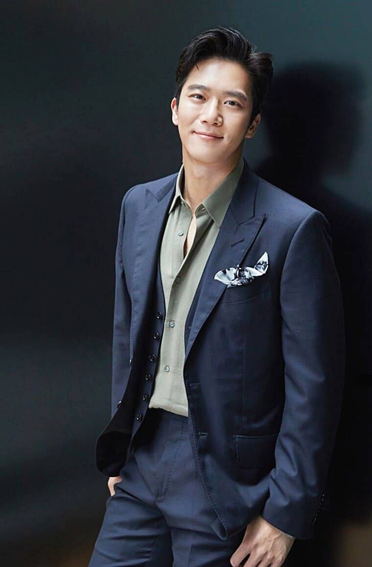 배우-하석진