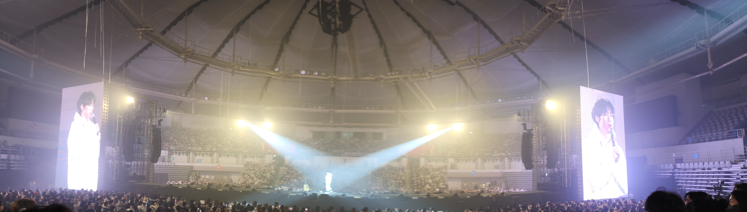 10cm 콘서트 핸드볼 경기장