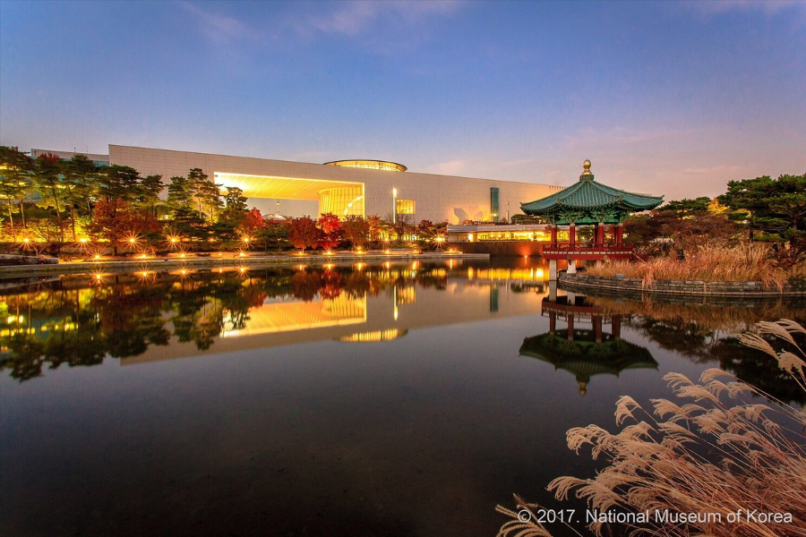 국립중앙박물관