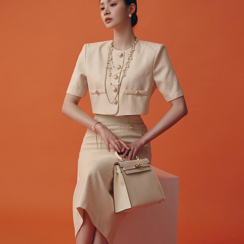 딘트 엘슨 트위드 골드버튼 자켓 스커트 투피스 D4700