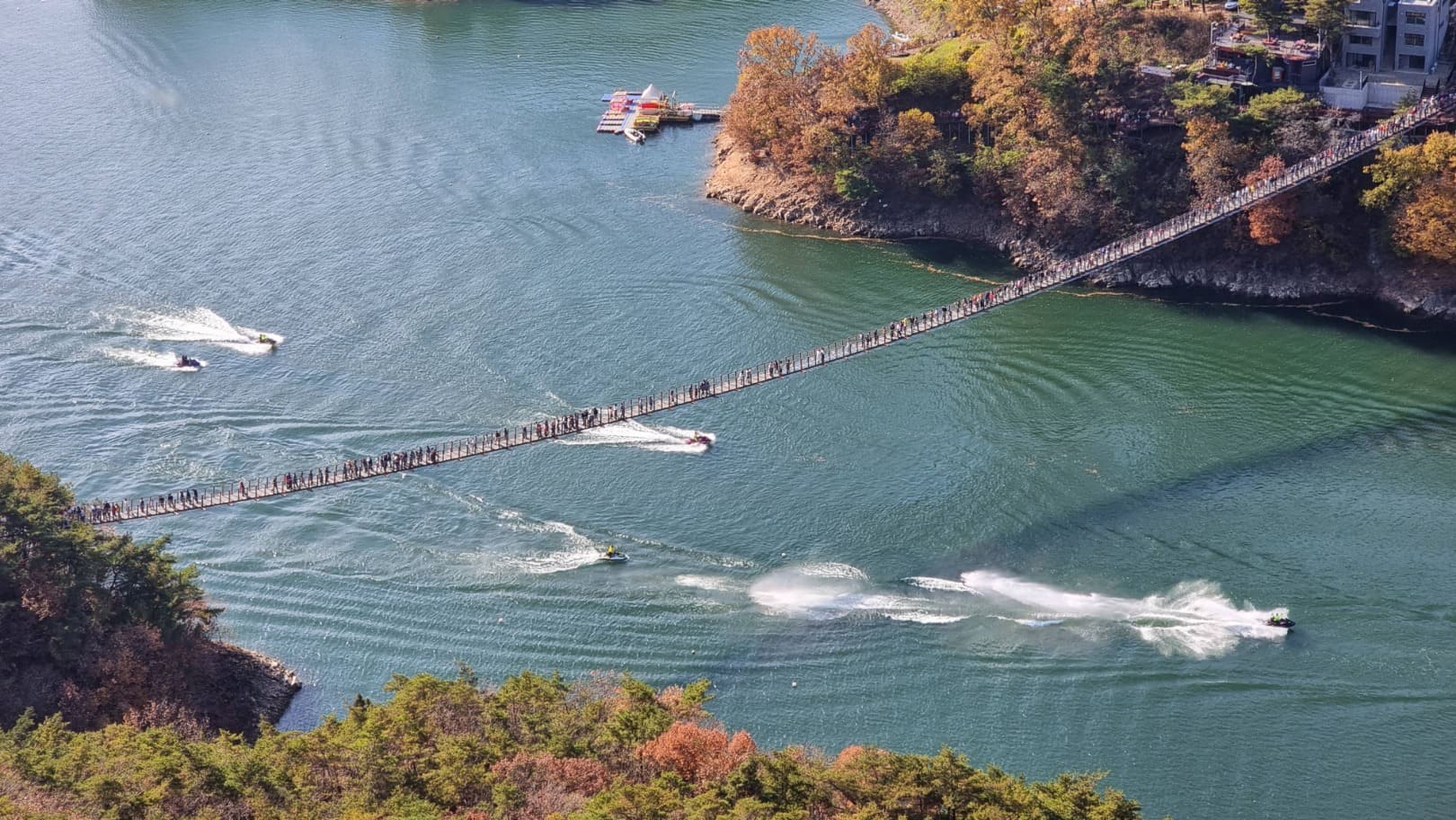 옥순봉 출렁다리