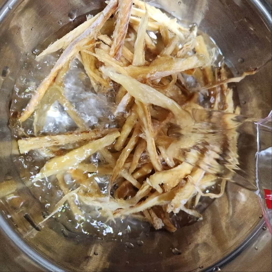 황태채무침 만드는 법 알토란황태채무침 황태채 북어채무침 황태채볶음 황태무침 황태채조림 황태채구이 명태채무침 더덕과 황태채 무침 만드는 법 황태채 무침 황태채 무침 황금레시피 황태채 무침 가스불 없이 밑반찬 4탄 만들기 황태채 무침 만드는 법 황태채무침. 매콤달콤 색다른 반찬 황태채무침 만드는 법 꿀맛이네 황태채무침~ 고추장 양념으로 맛있게 황태채 무침 양념장만 만들면 끝 황태채무침 수미네반찬 레시피 따라하기 황태채무침 고추장 양념으로 맛깔나는 황태무침 황태채무침 촉촉하게 무치기 황태채 무침 만드는 법 촉촉하게 무쳐 주세요 황태채무침. 밑반찬 만들기. 황태반찬 빨간양념 황태채무침 밑반찬 황재 황태채무침 황태채무침 황금레시피 황태채무침 김진옥 황태채무침 칼로리 백종원 황태채무침 이보은 황태채무침 윤이련 황태채무침