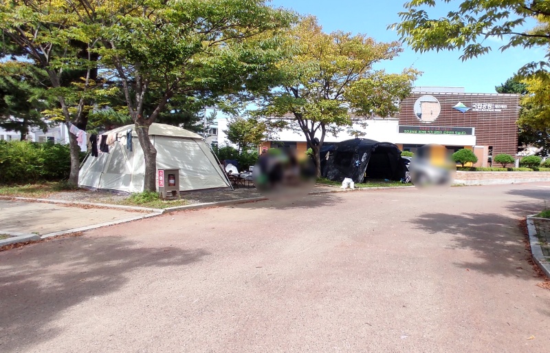 A-11,12 사이트 야영하는 이용자 모습