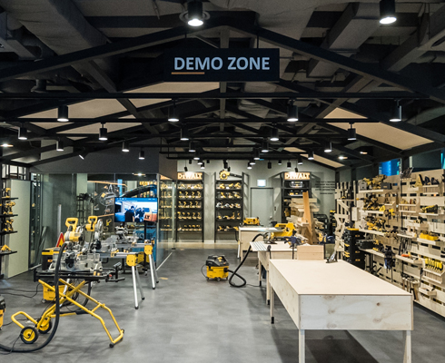 디월트 고객체험센터