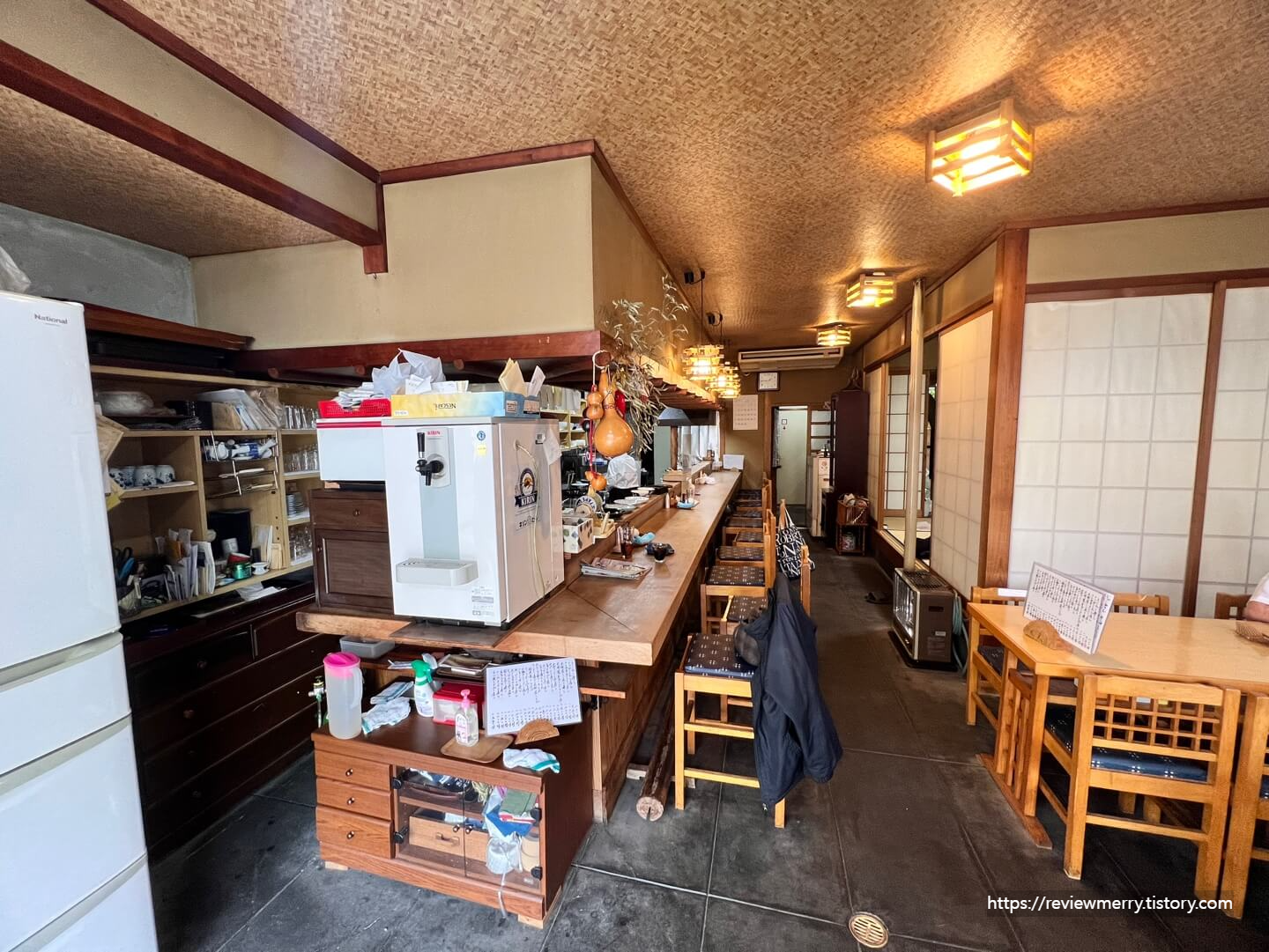 식당 실내 모습