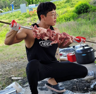 지기