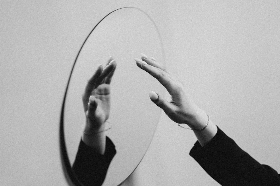 Mirror.