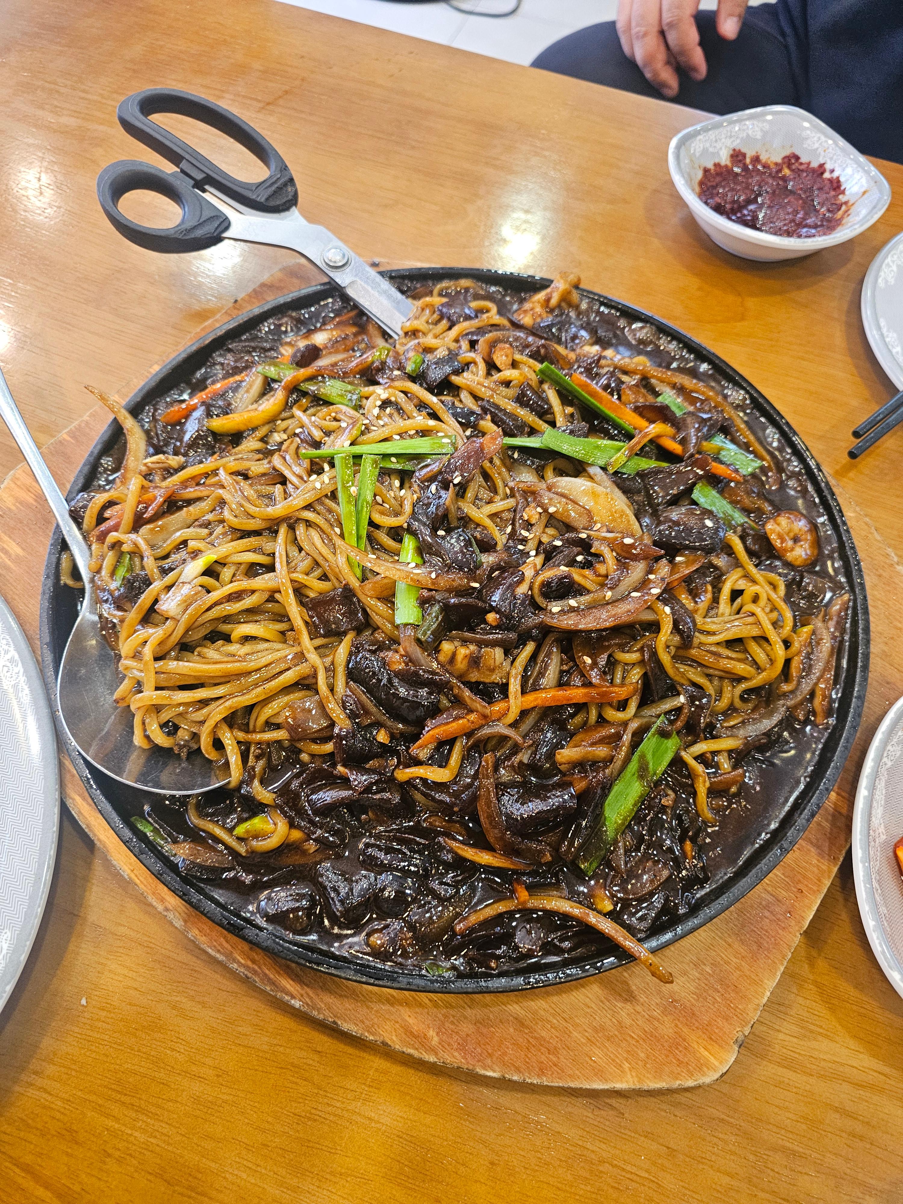 웬징루맛집 중화루 쟁반짜장