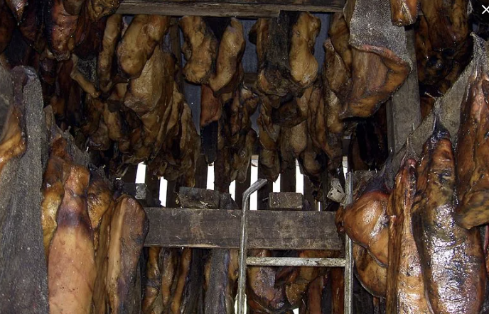 하우카를 건조장면