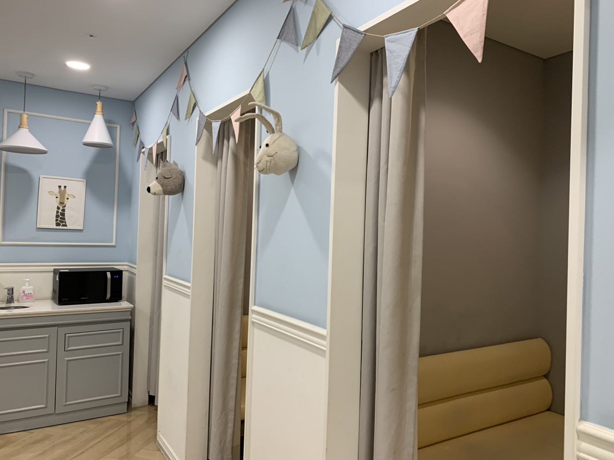 위례스타필드시티-트레이더스-유아휴게실-수유실1