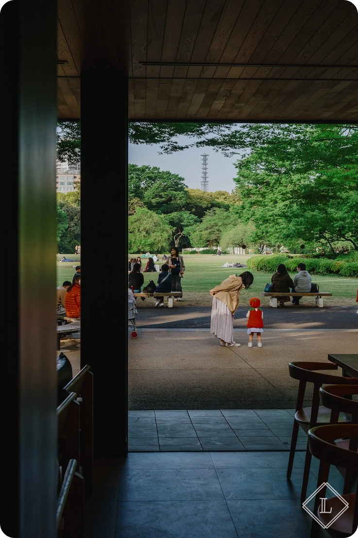 신주쿠 교엔 스타벅스 02