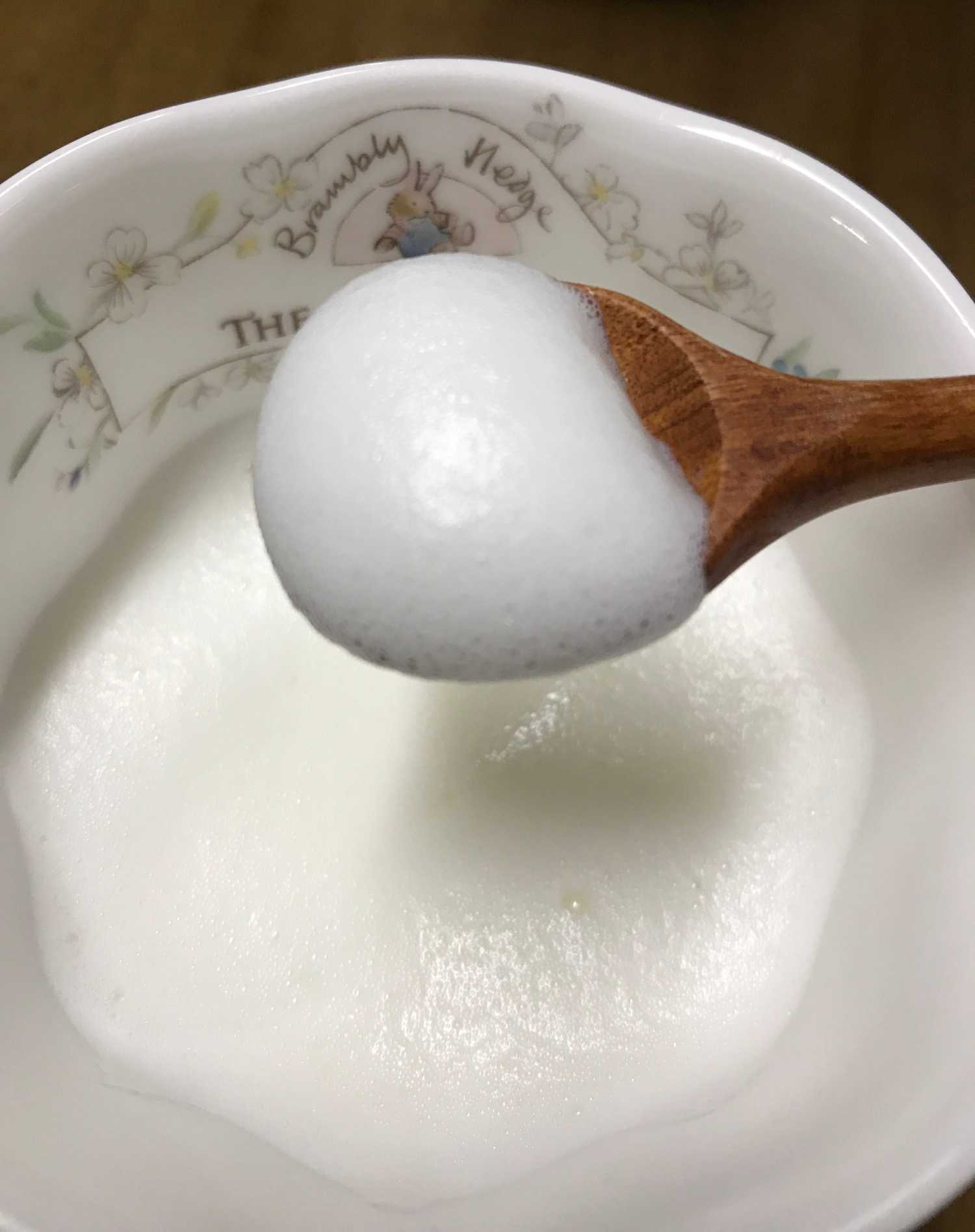 쫀쫀하고 부드러운 우유거품