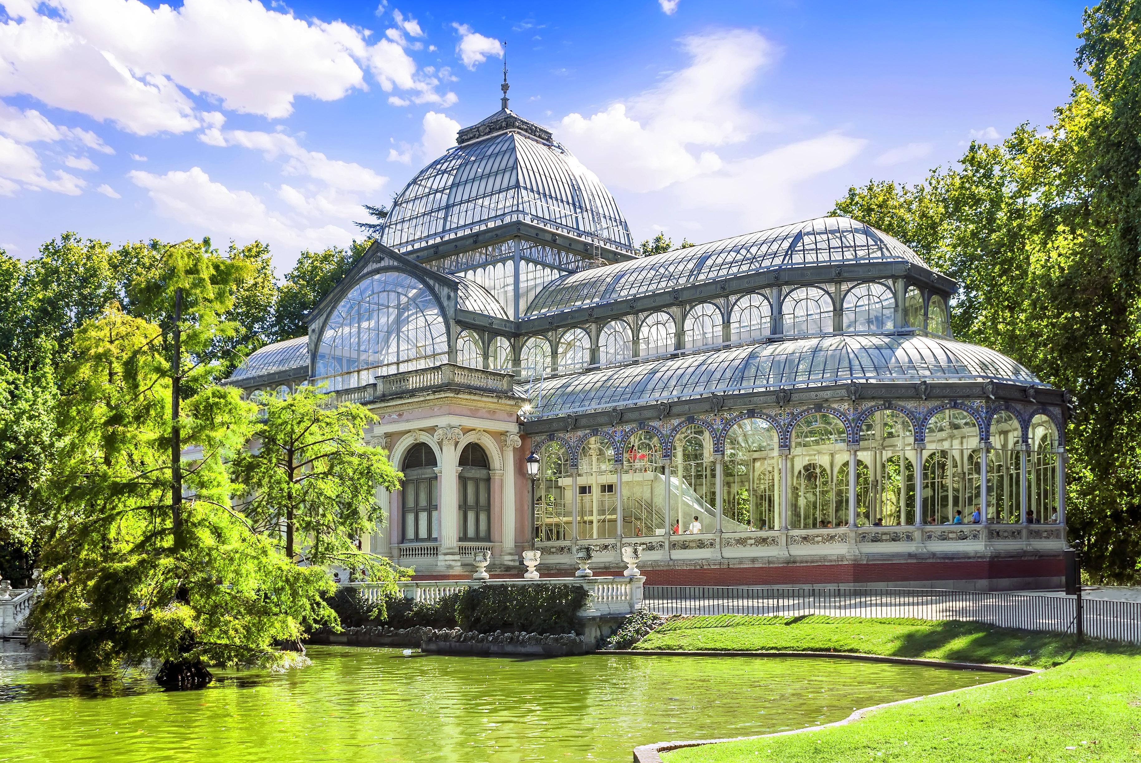 레티로 공원 (Parque del Buen Retiro)의 수정궁 (Palacio de Cristal)